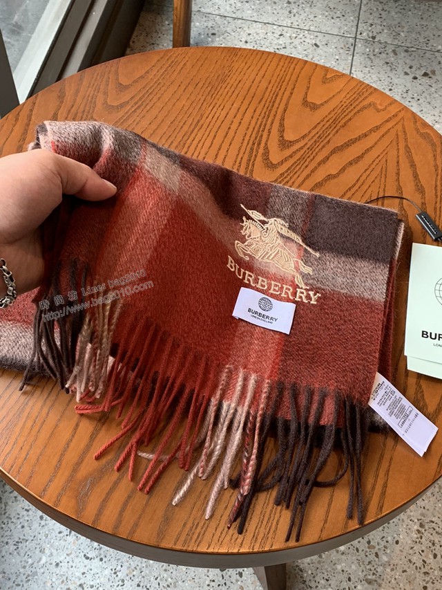 Burberry情侶圍巾羊絨圍巾披肩 巴寶莉2021新款格紋圍巾高端羊絨圍巾  mmj1229